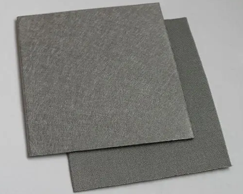 stainless steel-sintered-felt-news